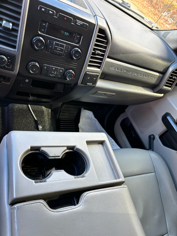 Ford F-350 SD XL SuperCab 4WD 2019