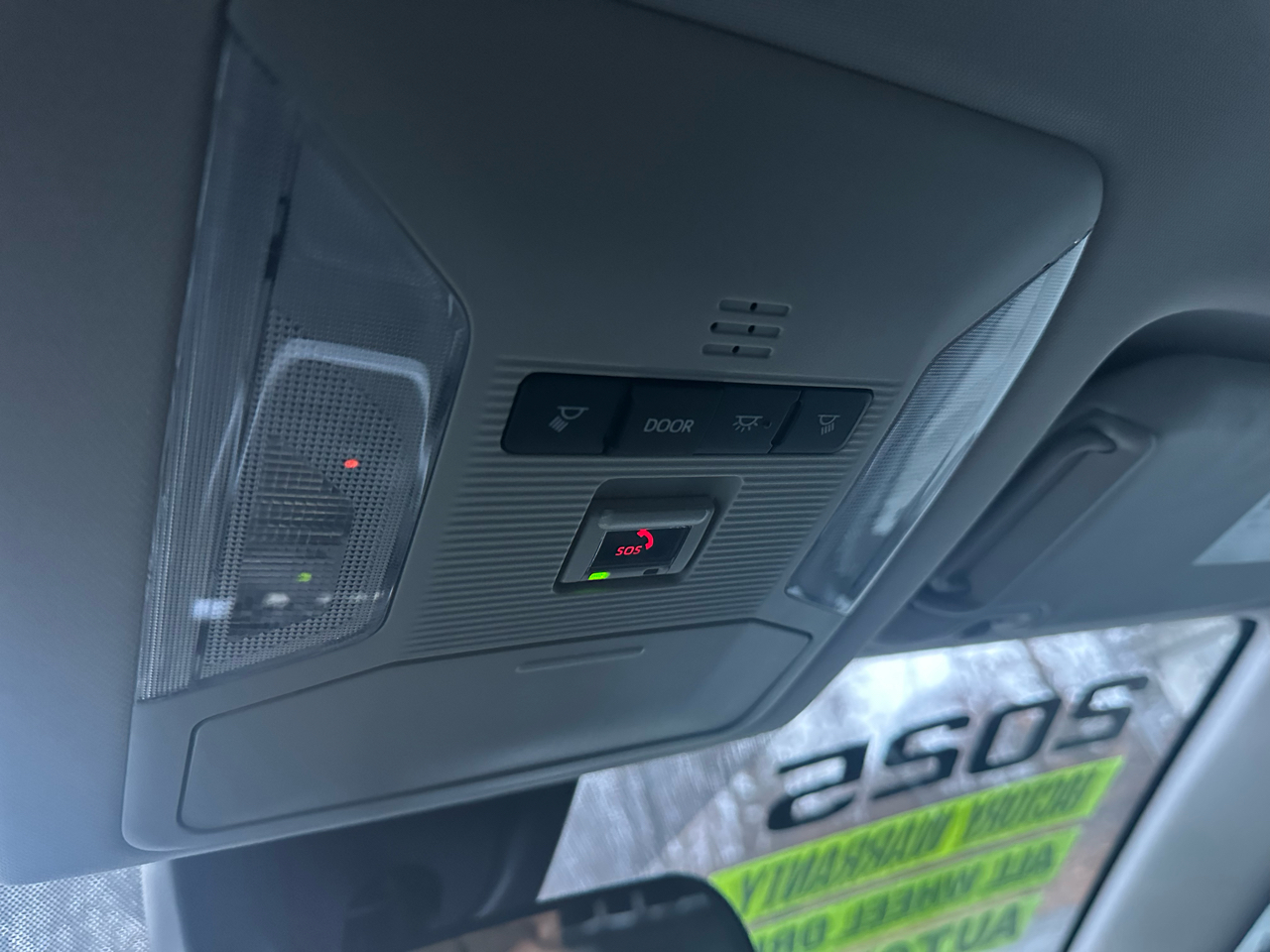 Toyota RAV4 XLE AWD 2025