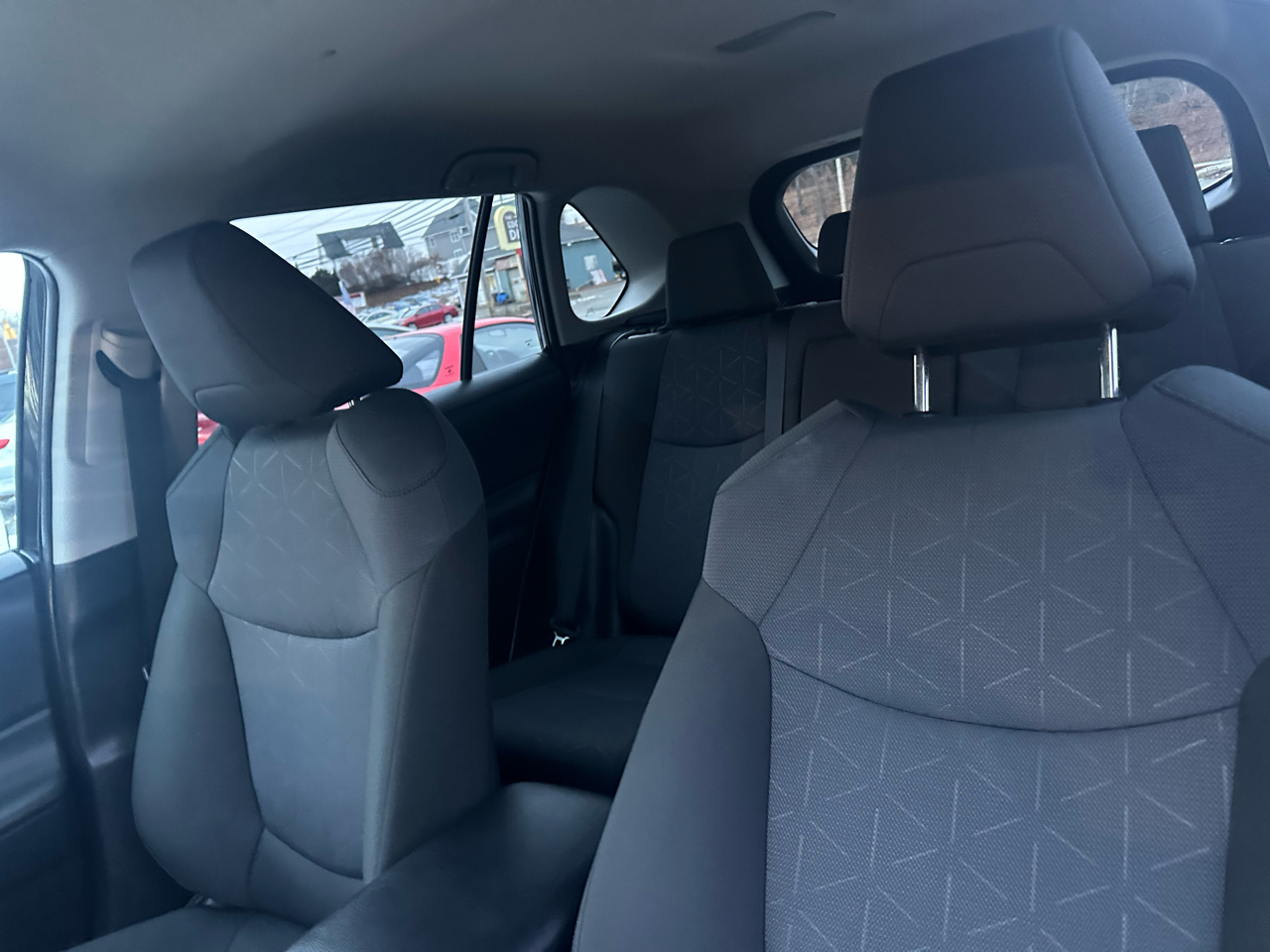 Toyota RAV4 XLE AWD 2025