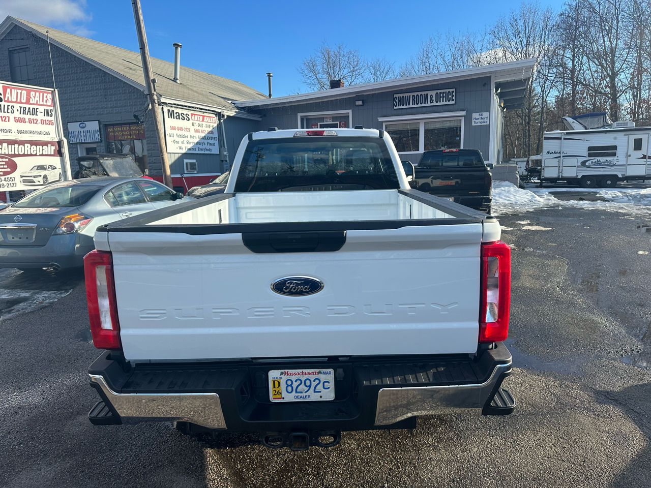 Ford F-250 SD XL Crew Cab 4WD 2023