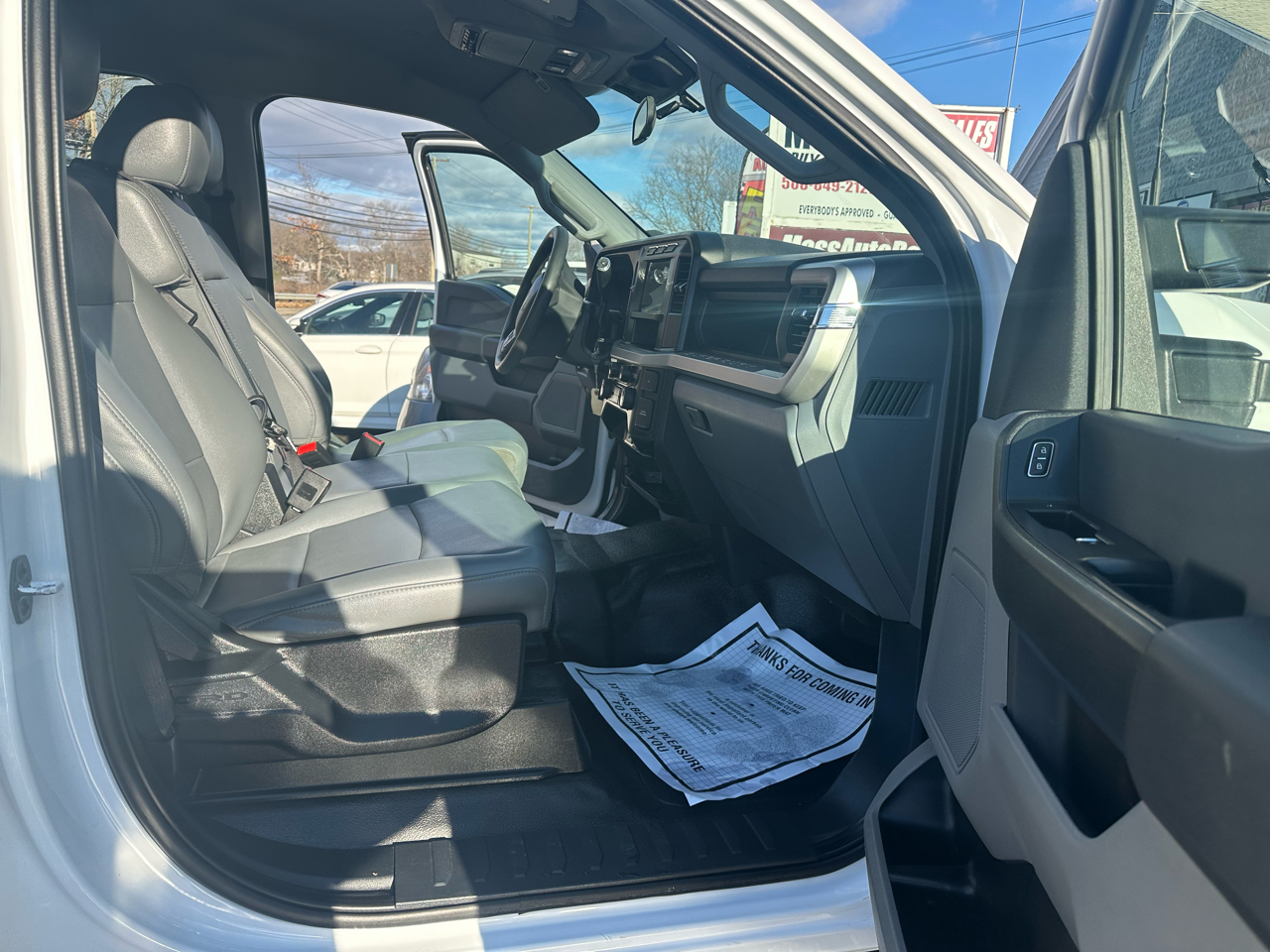 Ford F-250 SD XL Crew Cab 4WD 2023