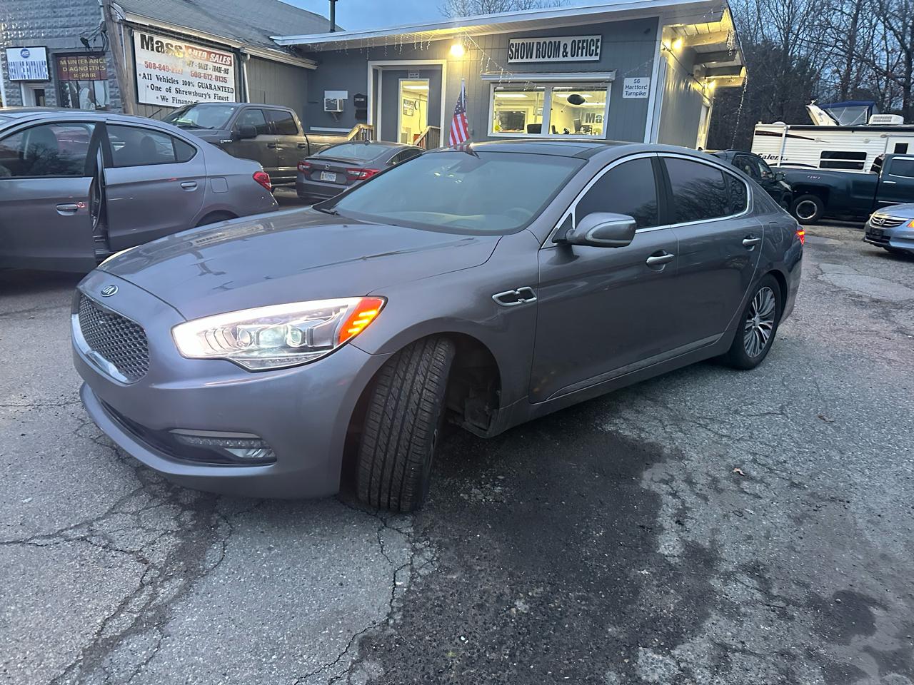 Kia K900 Luxury V6 2017