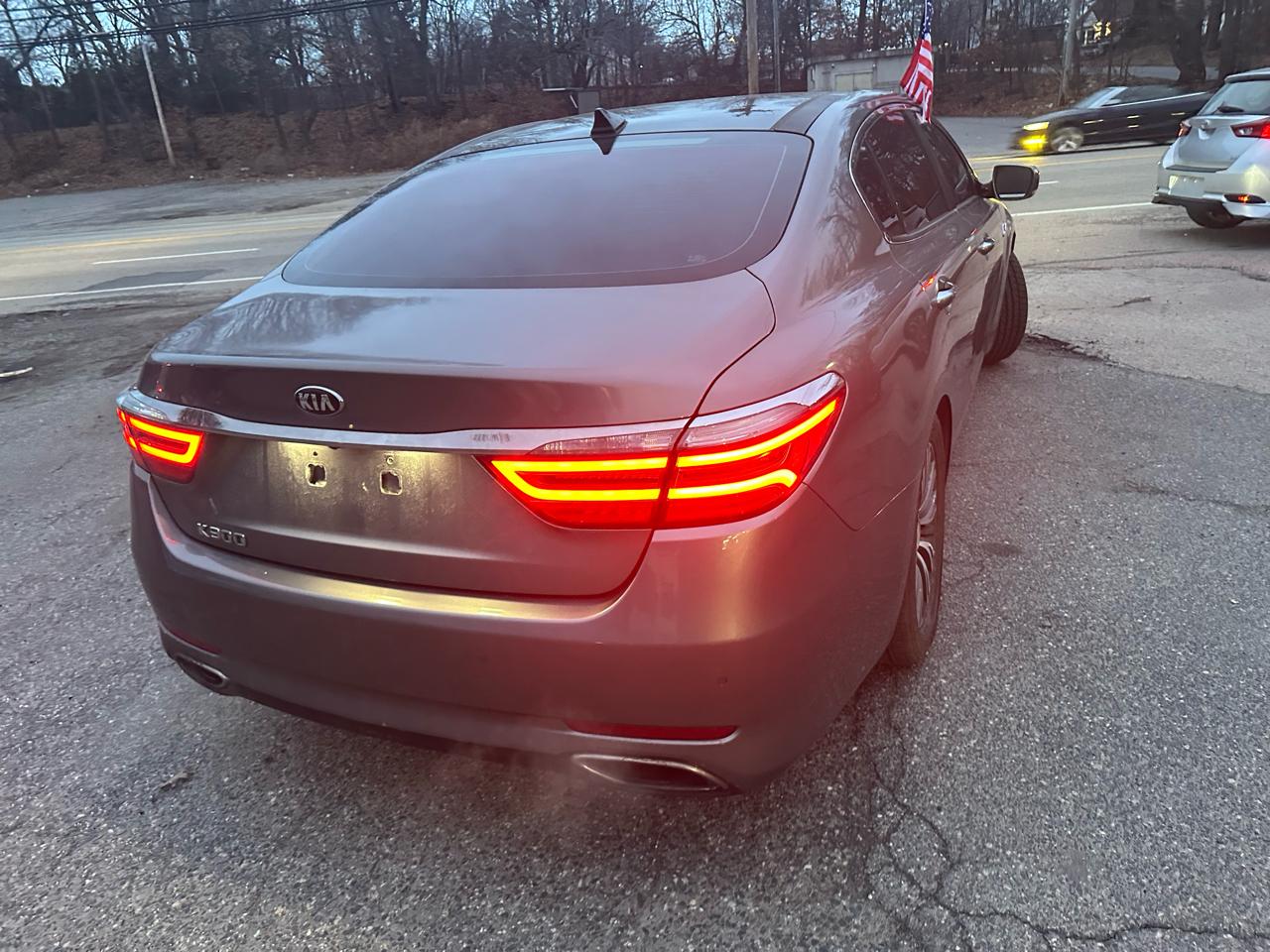 Kia K900 Luxury V6 2017