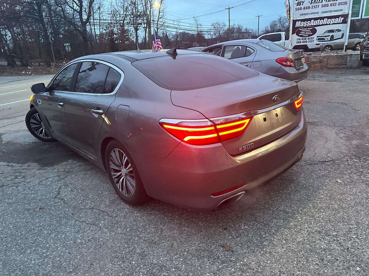 Kia K900 Luxury V6 2017