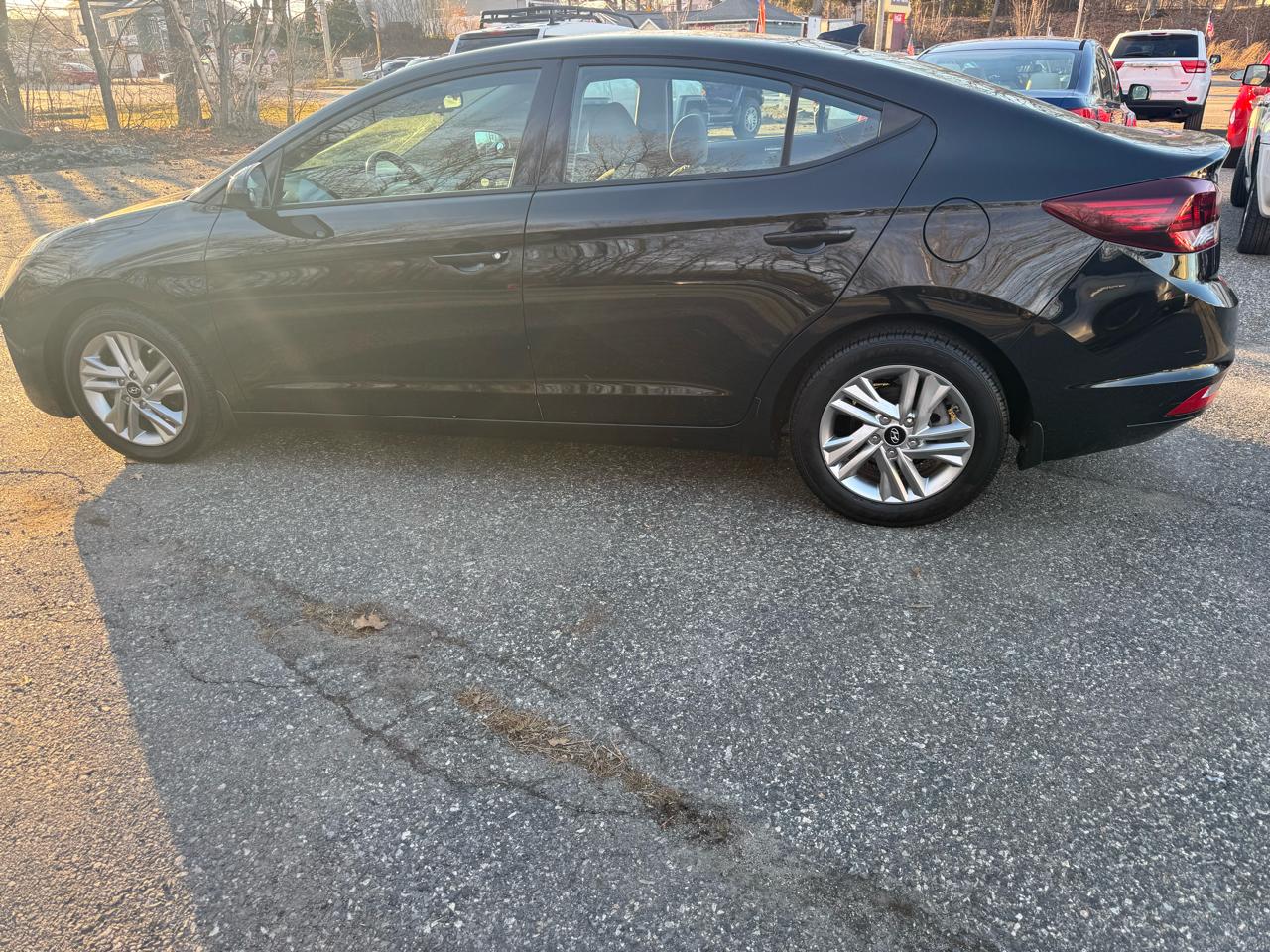 Hyundai Elantra Limited 2020