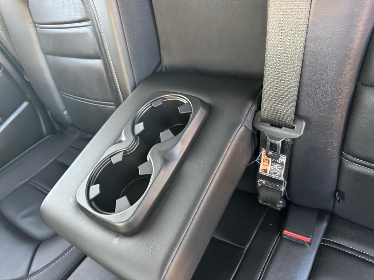 GMC Canyon Denali Crew Cab 4WD Long Box 2017