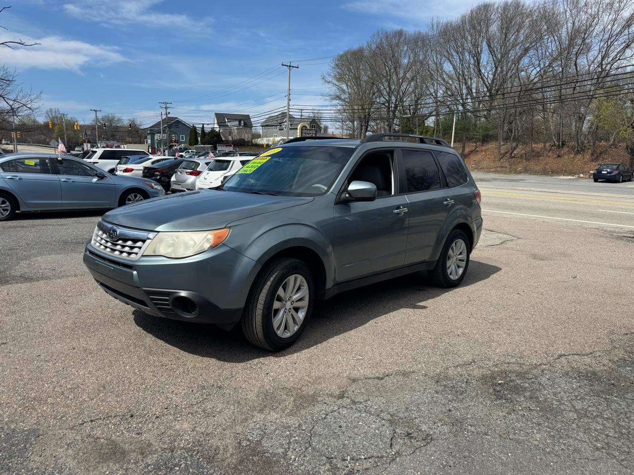 Subaru Forester 2.5X Premium 2011