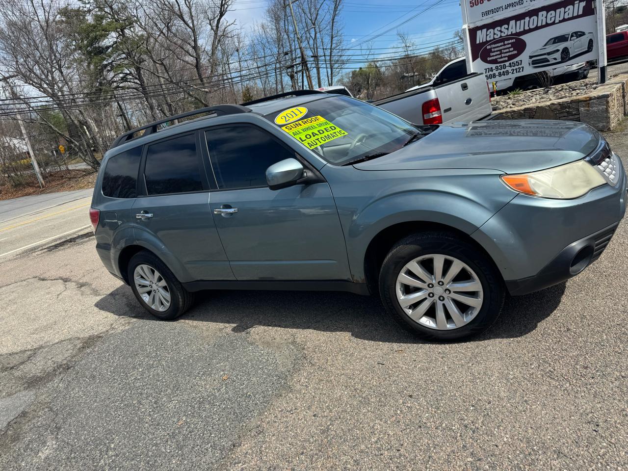 Subaru Forester 2.5X Premium 2011