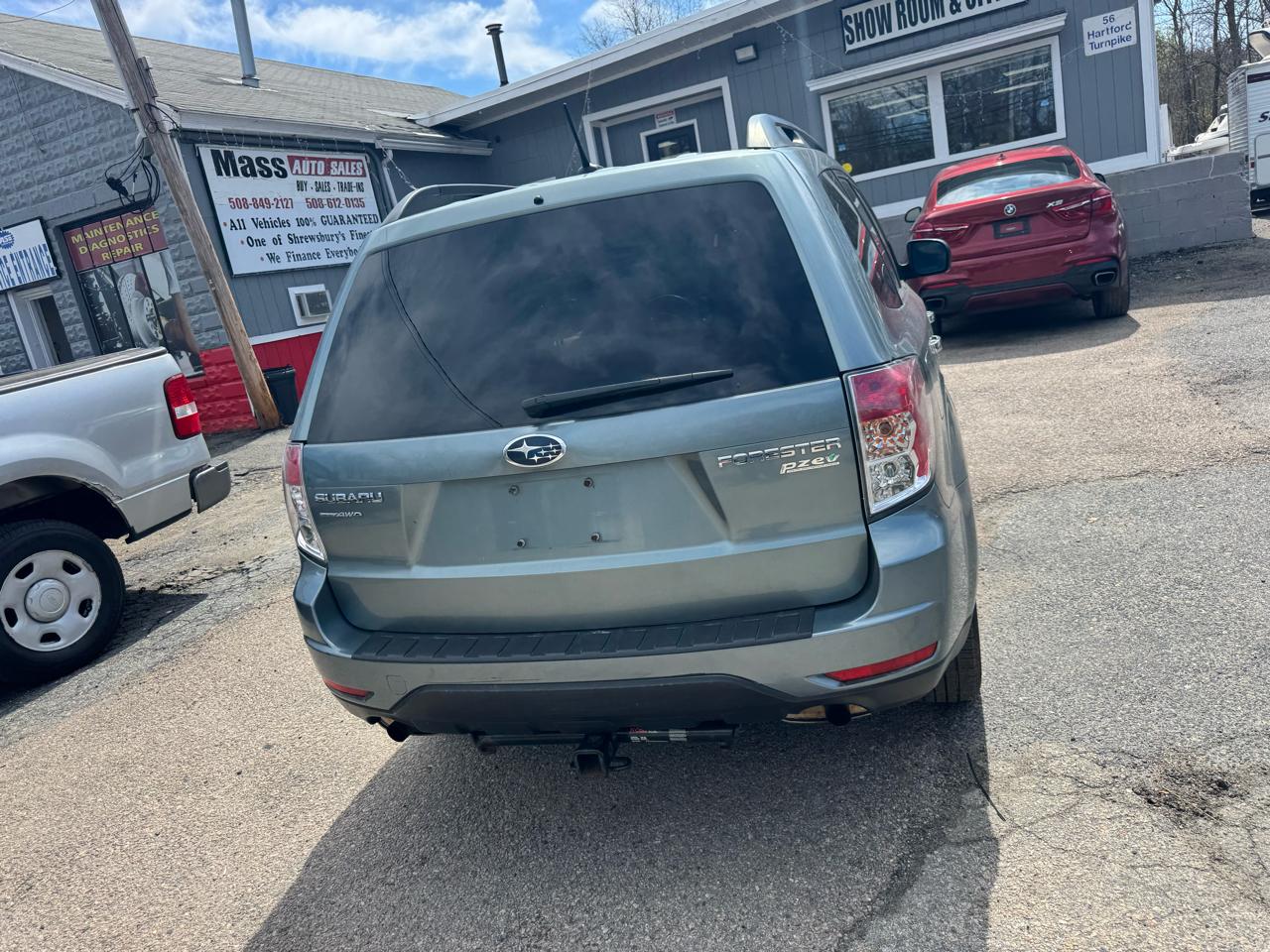 Subaru Forester 2.5X Premium 2011