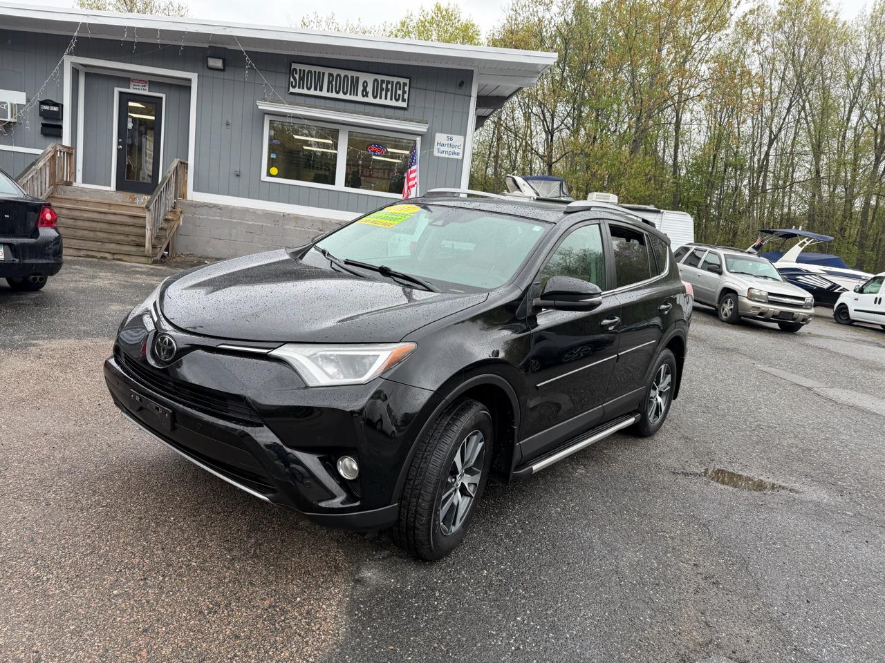 Toyota RAV4 XLE AWD 2017