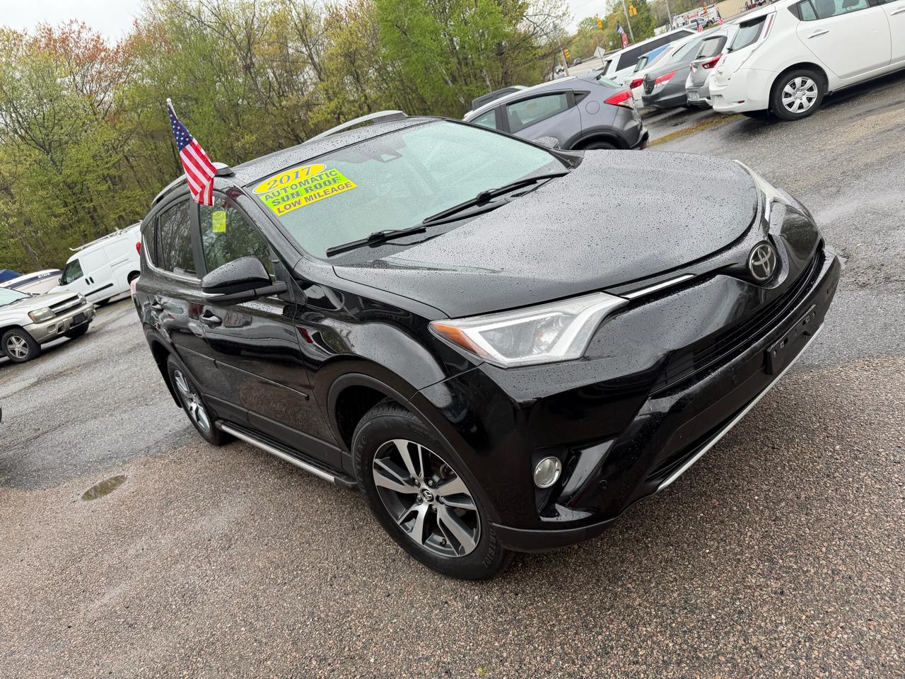 Toyota RAV4 XLE AWD 2017