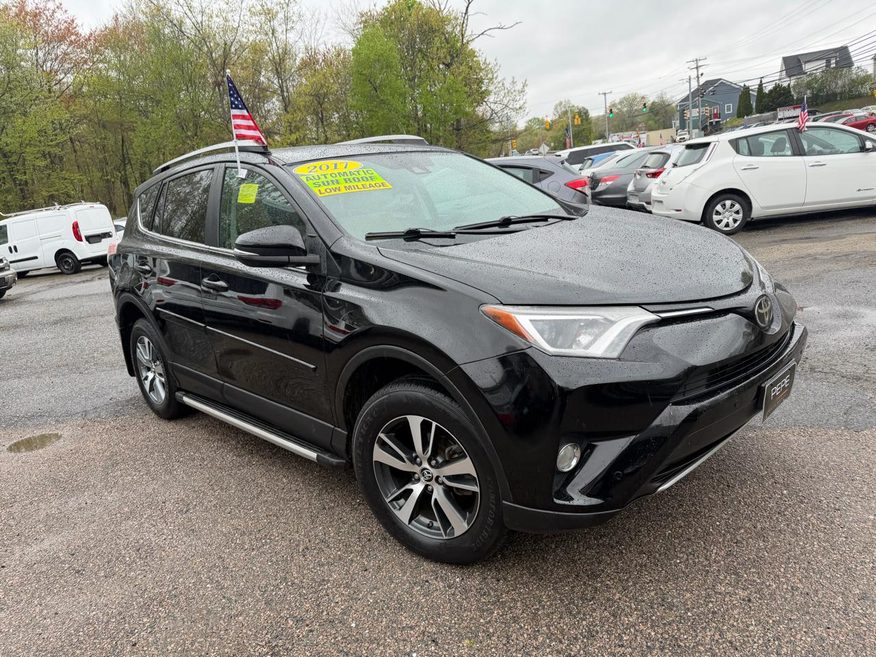 Toyota RAV4 XLE AWD 2017