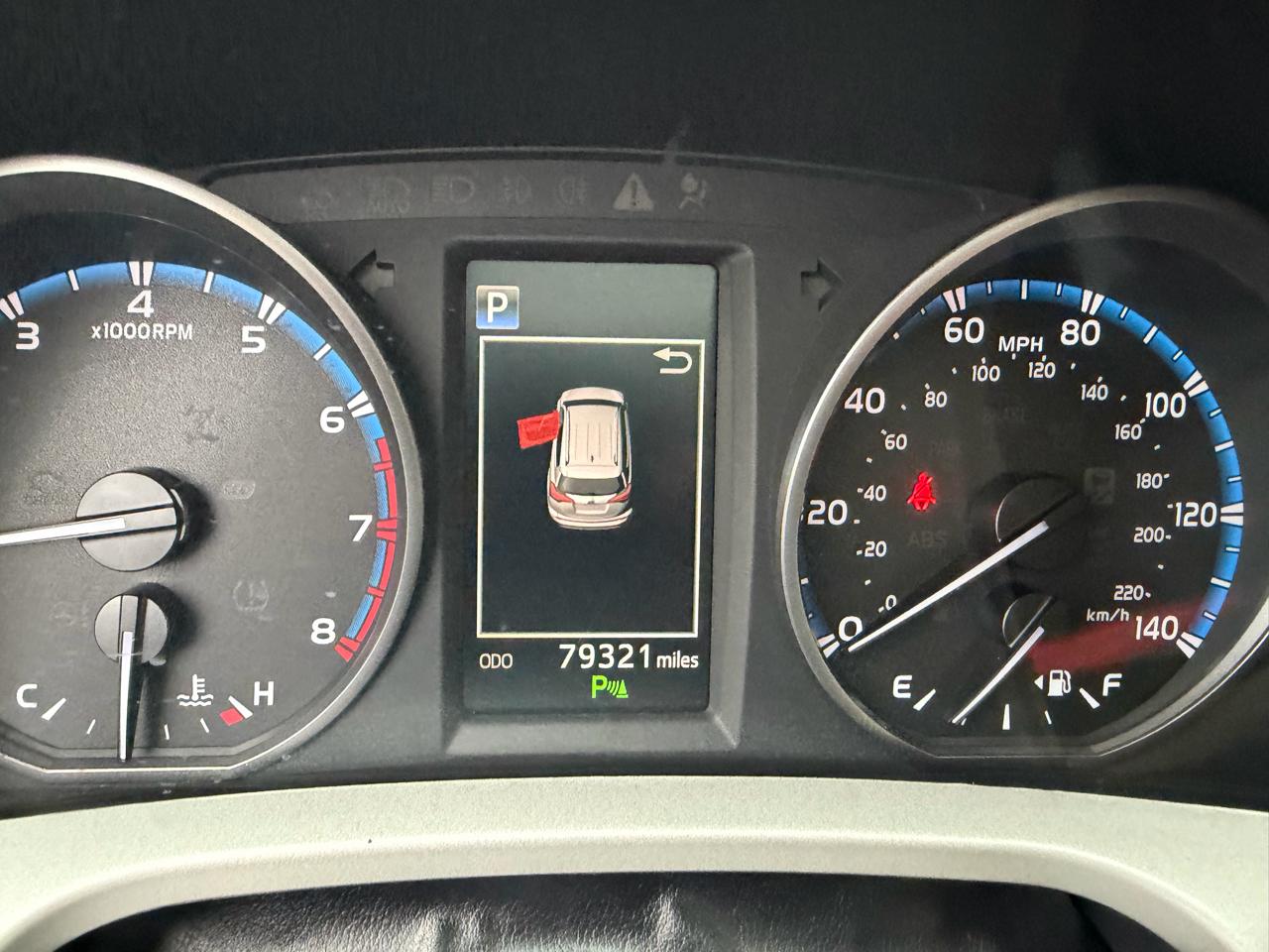 Toyota RAV4 XLE AWD 2017