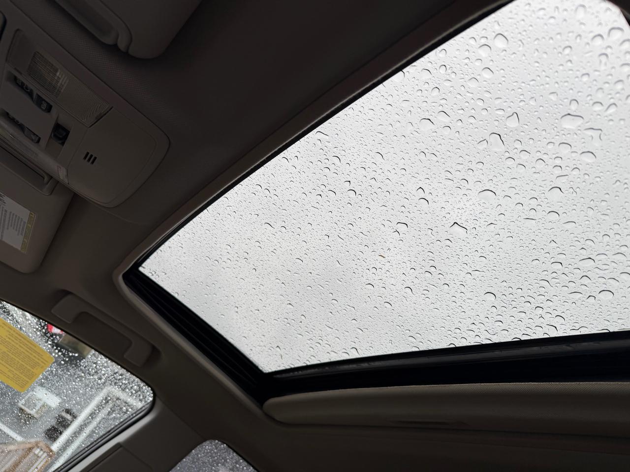 Toyota RAV4 XLE AWD 2017