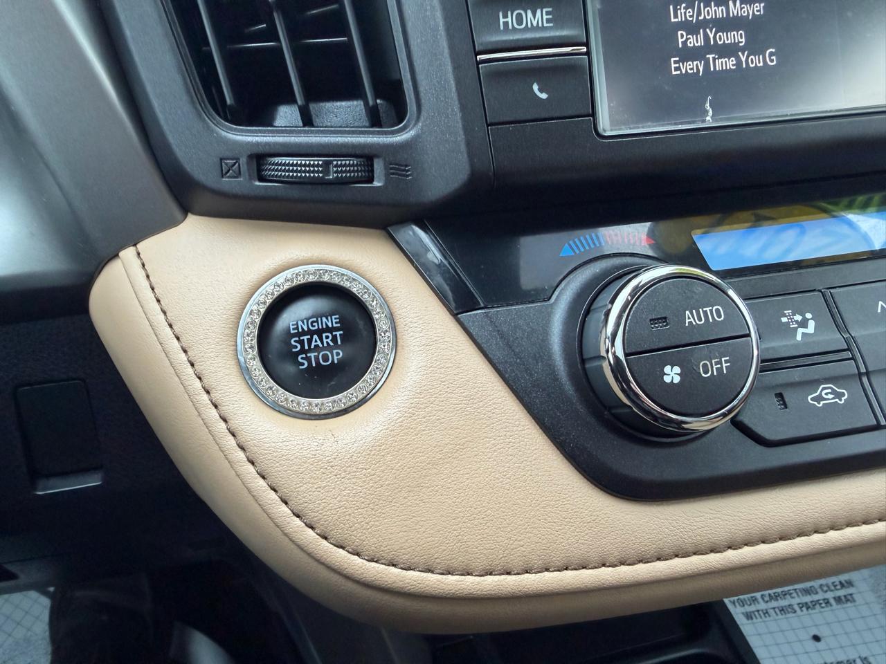 Toyota RAV4 XLE AWD 2017