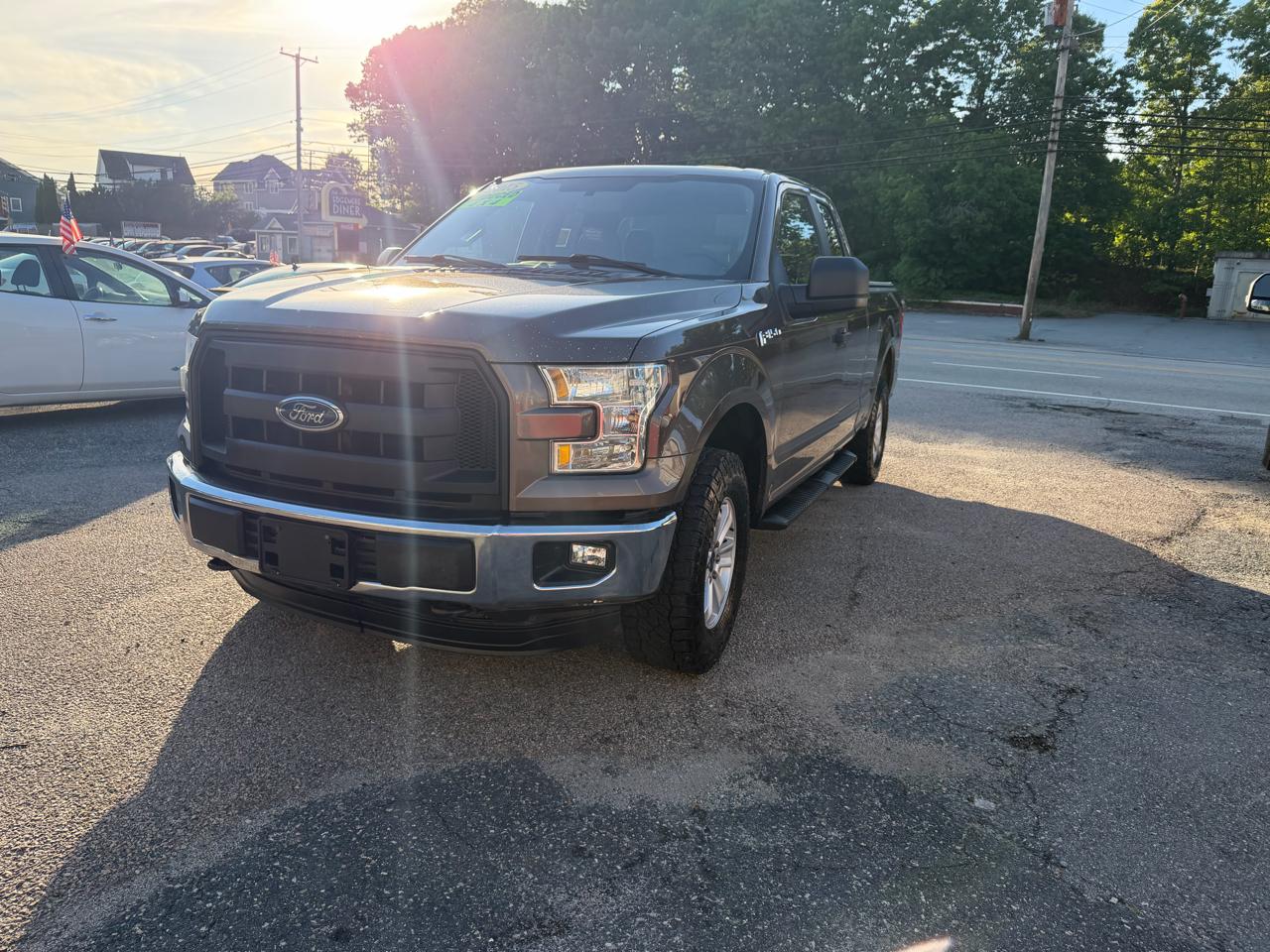 Ford F-150 Lariat SuperCab 6.5-ft. Bed 4WD 2015