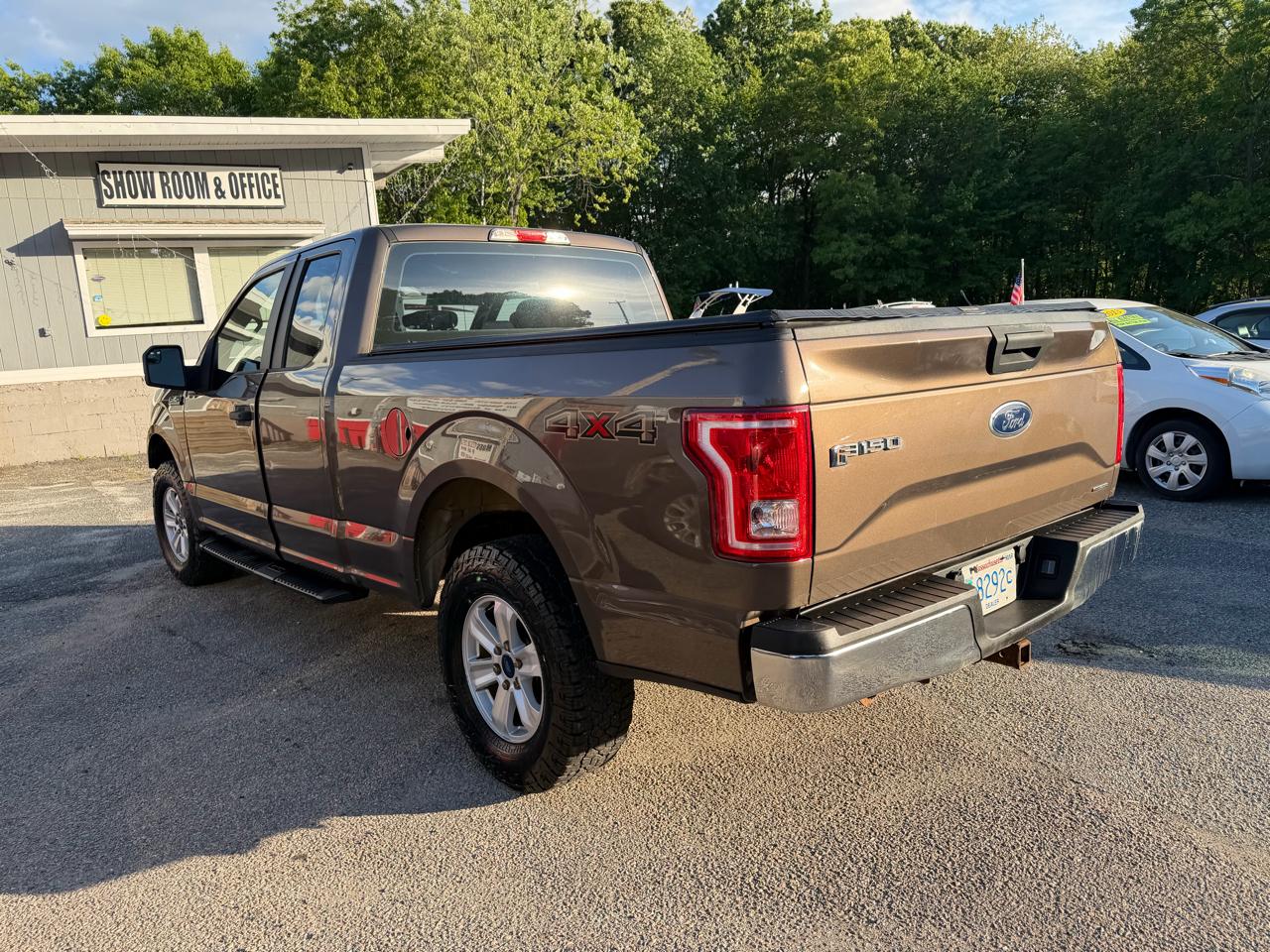 Ford F-150 Lariat SuperCab 6.5-ft. Bed 4WD 2015