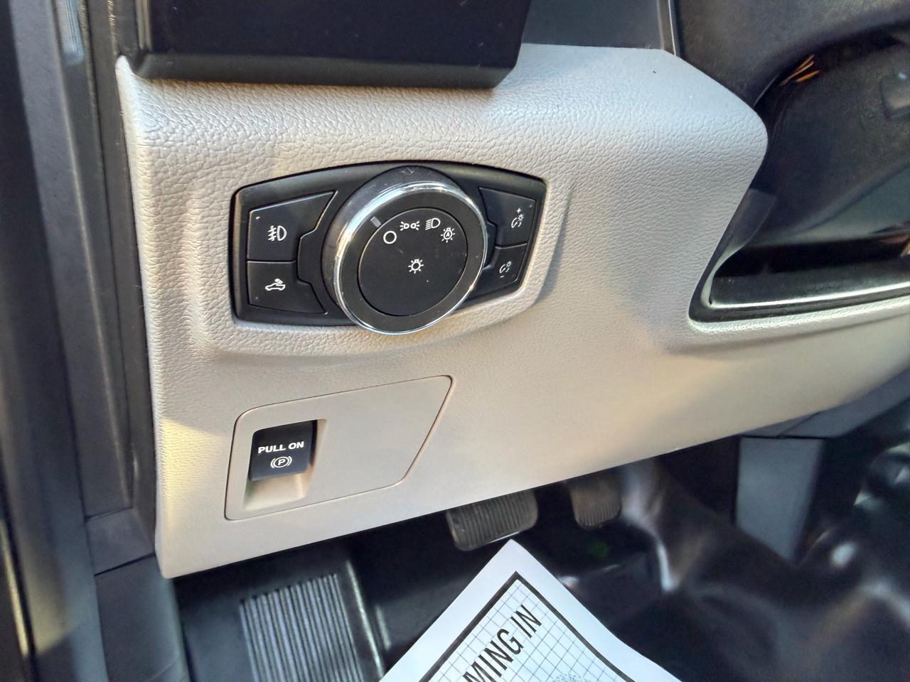 Ford F-150 Lariat SuperCab 6.5-ft. Bed 4WD 2015