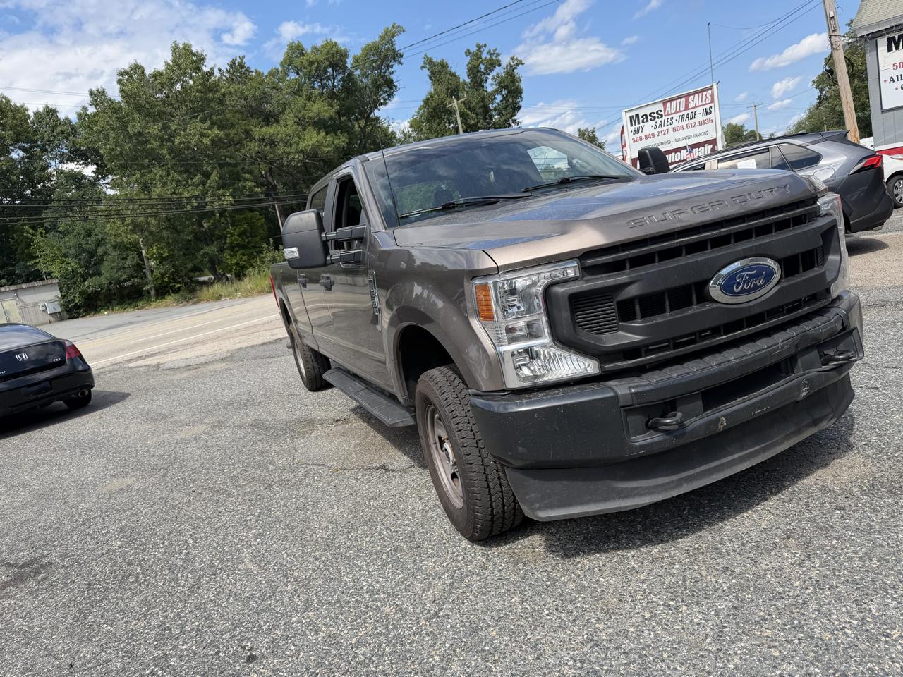 Ford F-350 SD XL Crew Cab Long Bed 4WD 2022