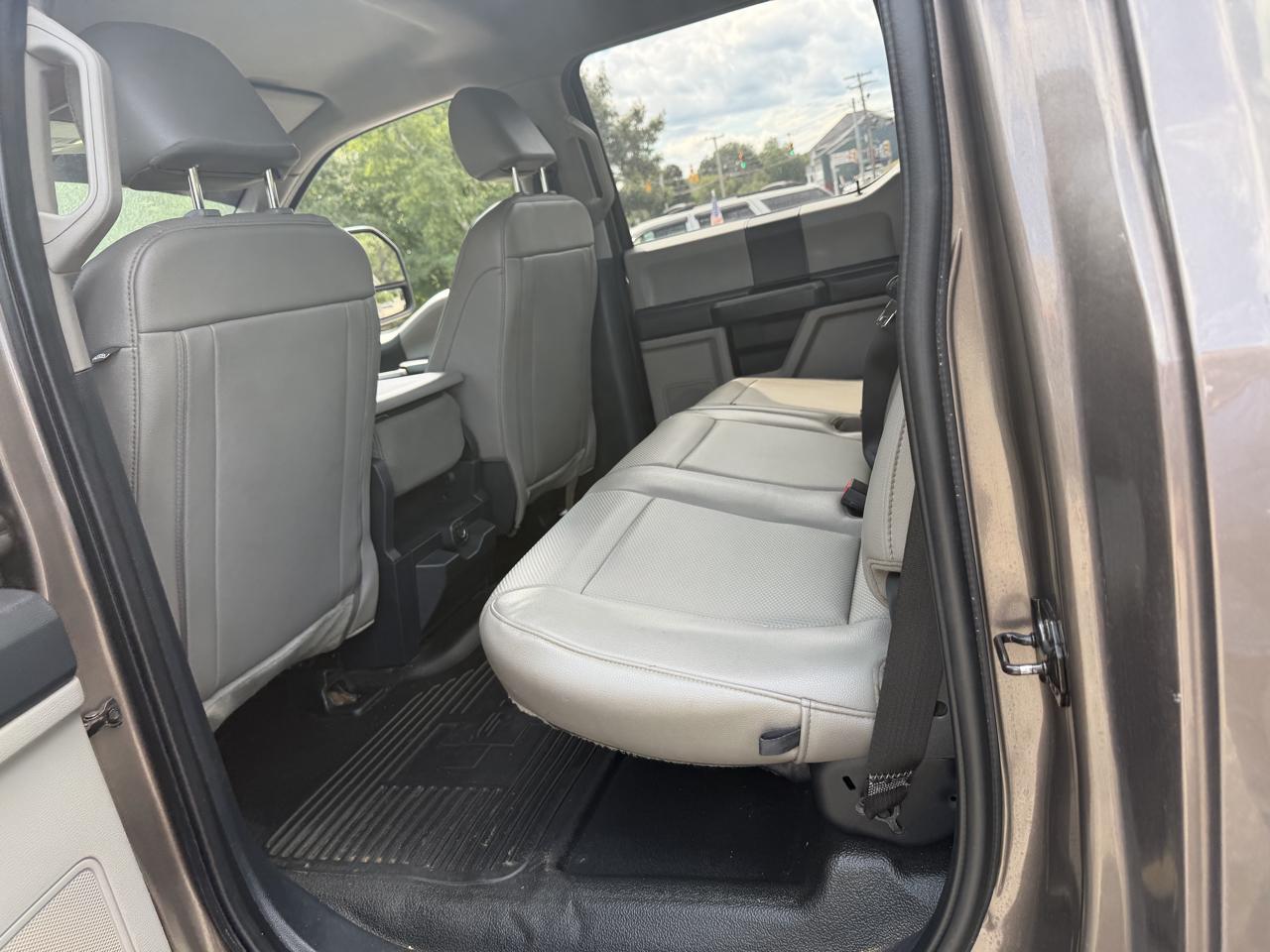 Ford F-350 SD XL Crew Cab Long Bed 4WD 2022