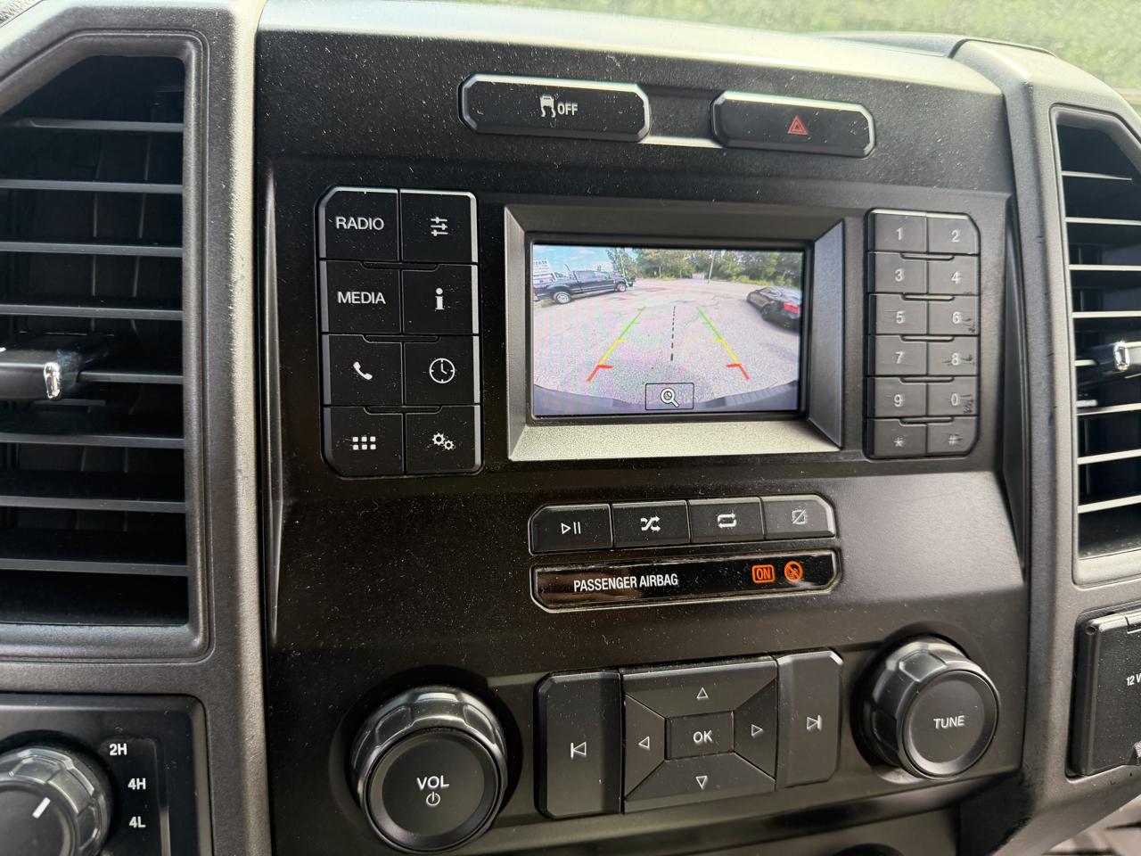 Ford F-350 SD XL Crew Cab Long Bed 4WD 2022