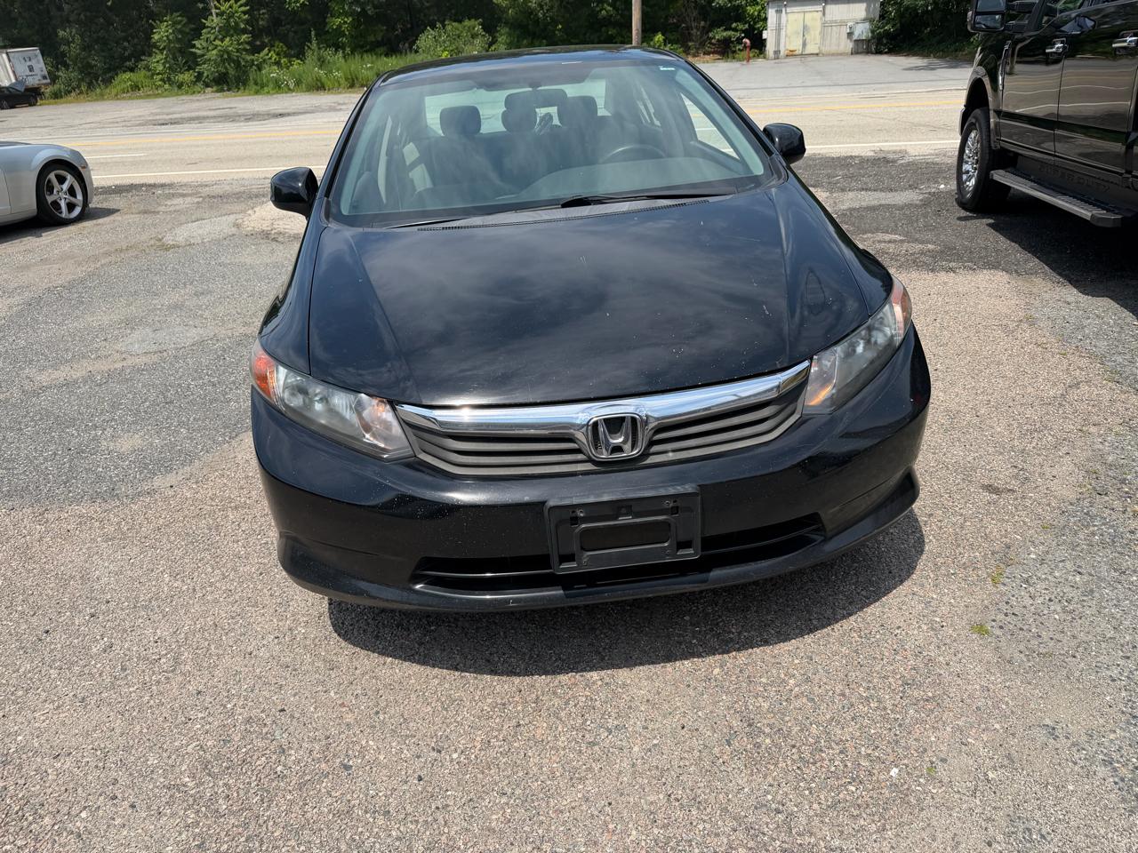 Honda Civic LX Sedan 5-Speed MT 2012