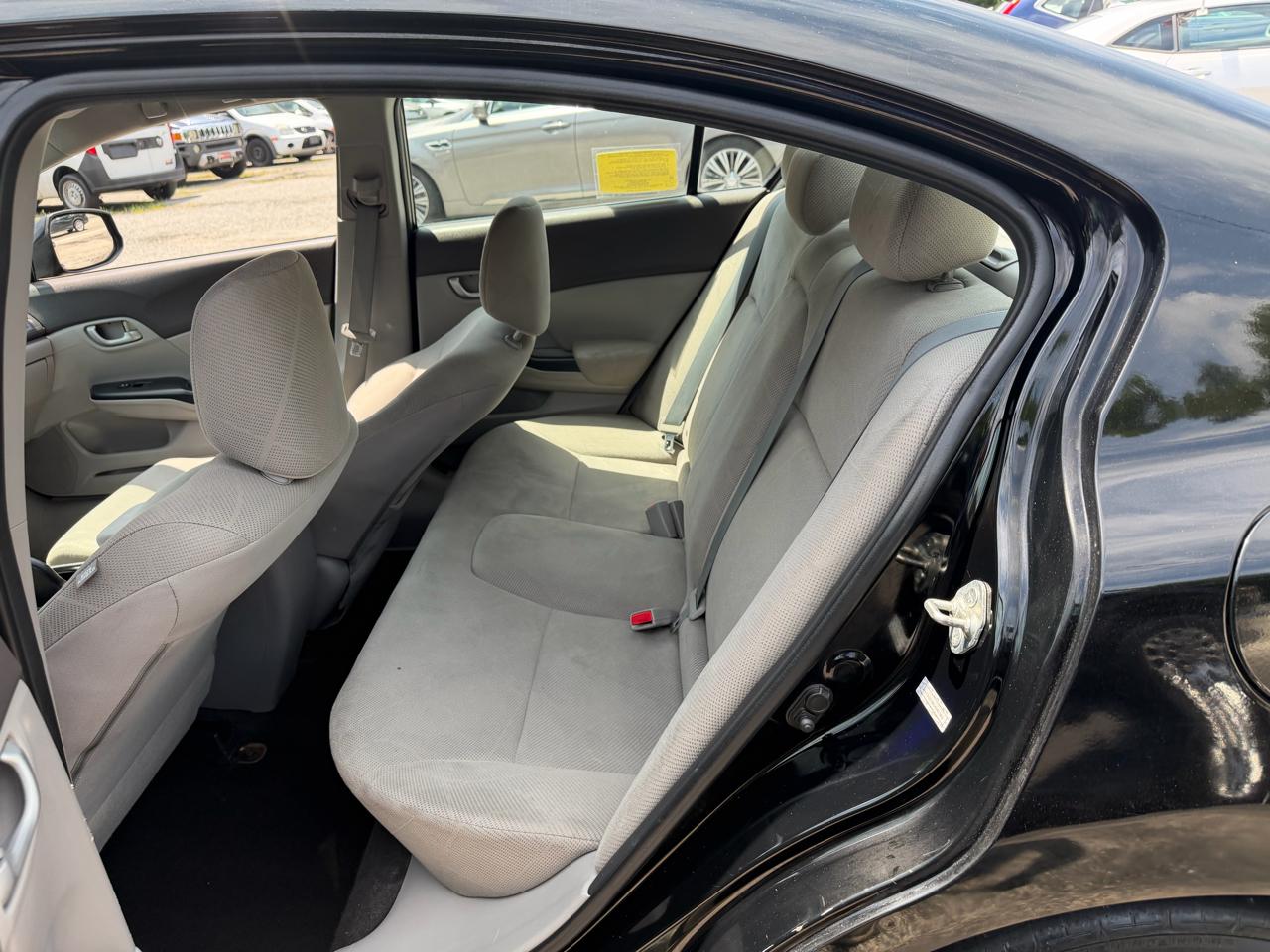 Honda Civic LX Sedan 5-Speed MT 2012