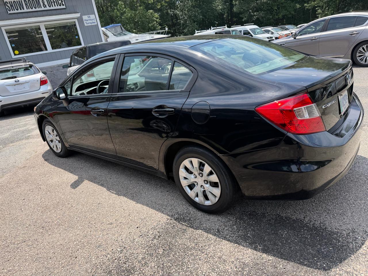 Honda Civic LX Sedan 5-Speed MT 2012