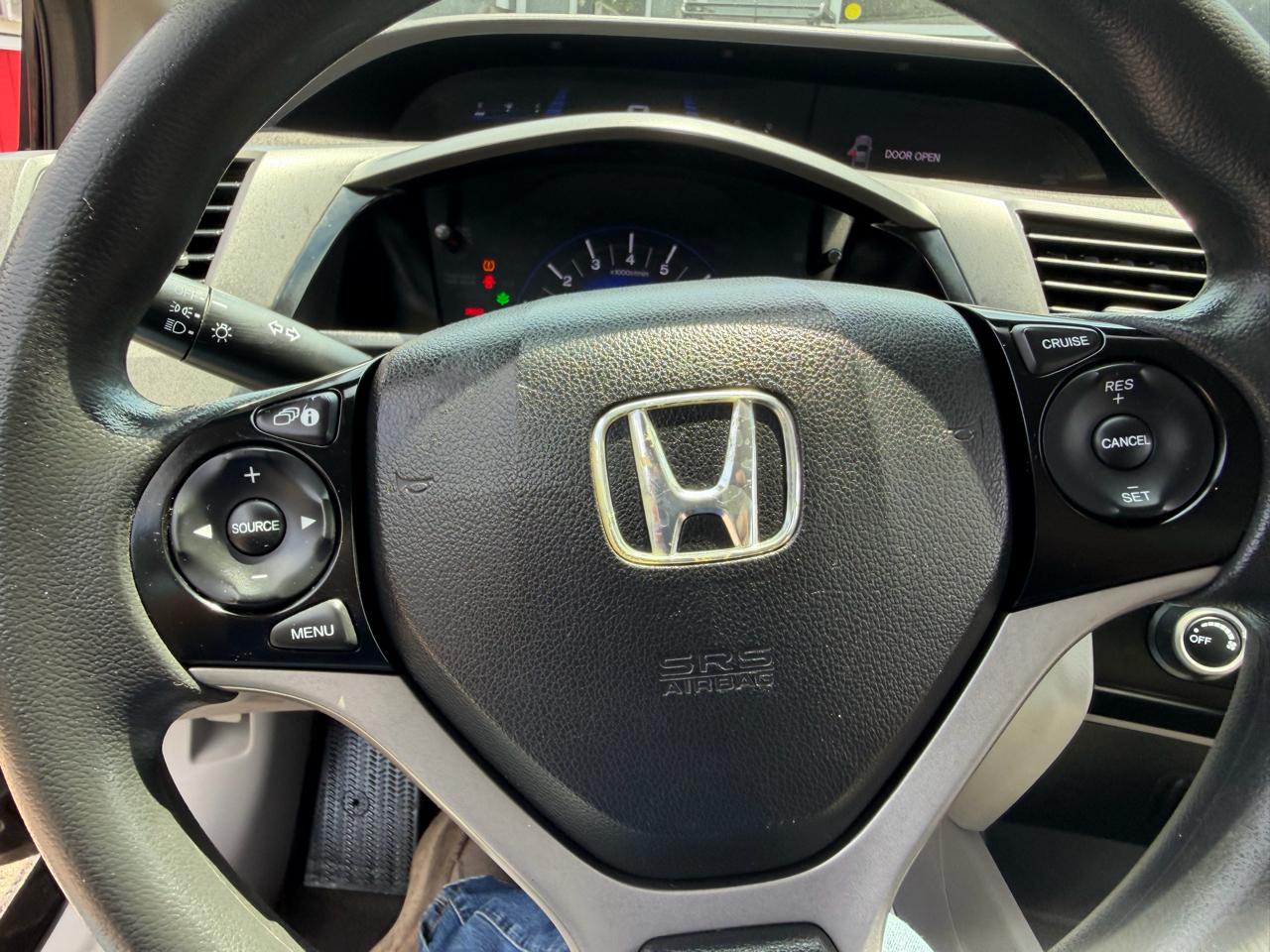 Honda Civic LX Sedan 5-Speed MT 2012
