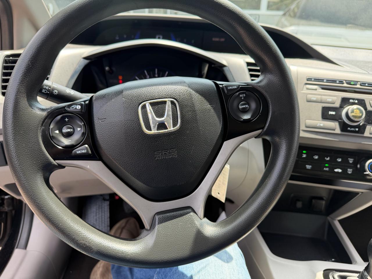 Honda Civic LX Sedan 5-Speed MT 2012