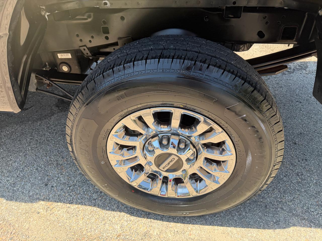 Ford F-250 SD Lariat Crew Cab 4WD 2021