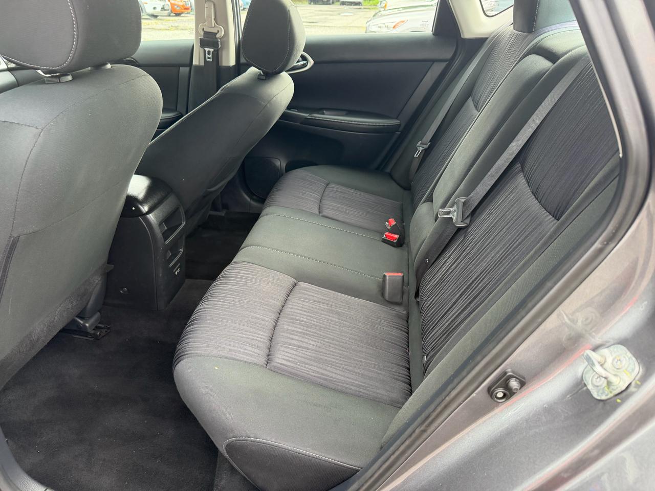 Nissan Sentra S CVT 2019