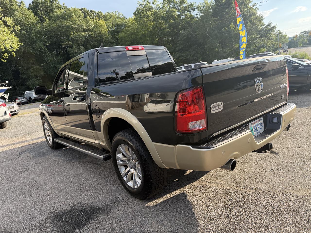RAM 1500 Longhorn Crew Cab SWB 4WD 2016