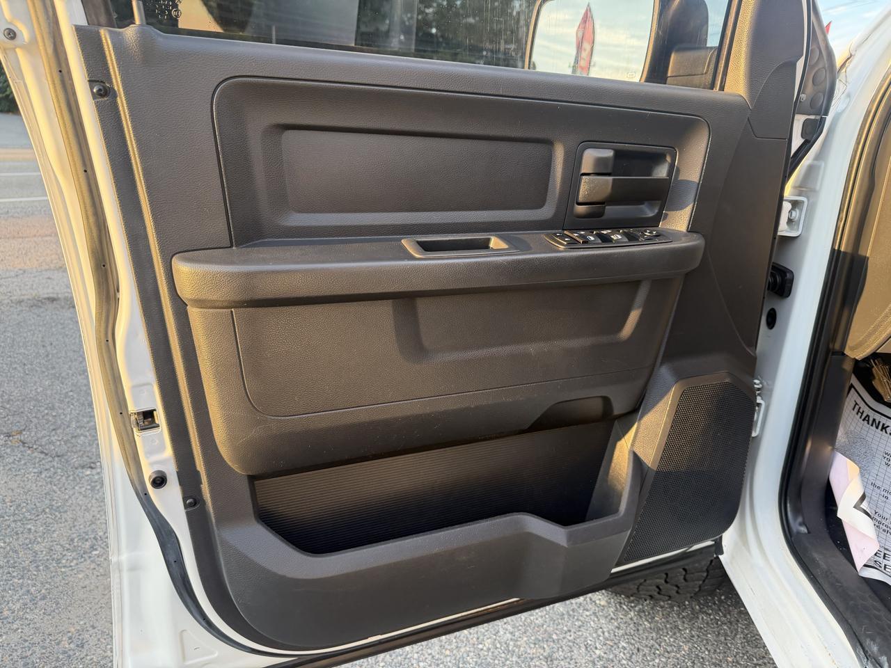 RAM 2500 ST Crew Cab LWB 4WD 2012