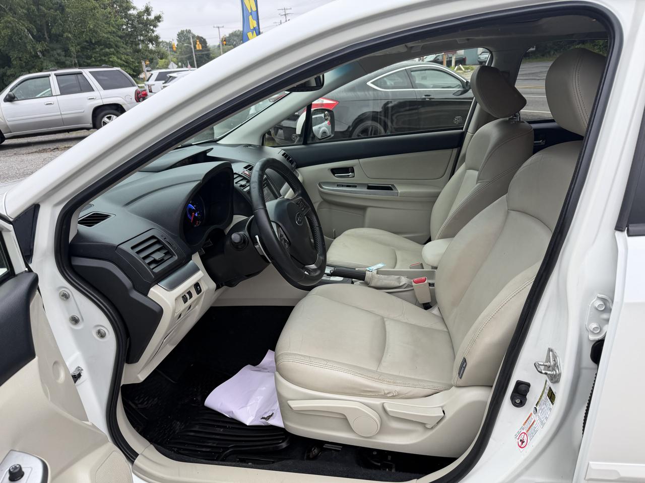 Subaru XV Crosstrek Hybrid 2.0i Touring 2014