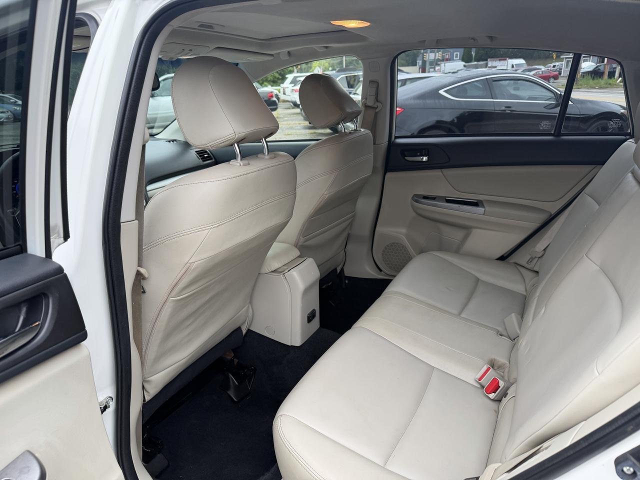 Subaru XV Crosstrek Hybrid 2.0i Touring 2014