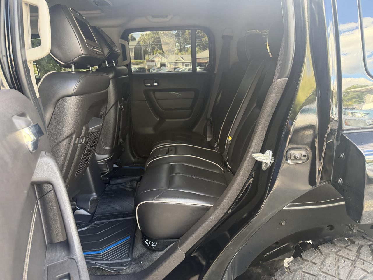 Hummer H3 photo 14