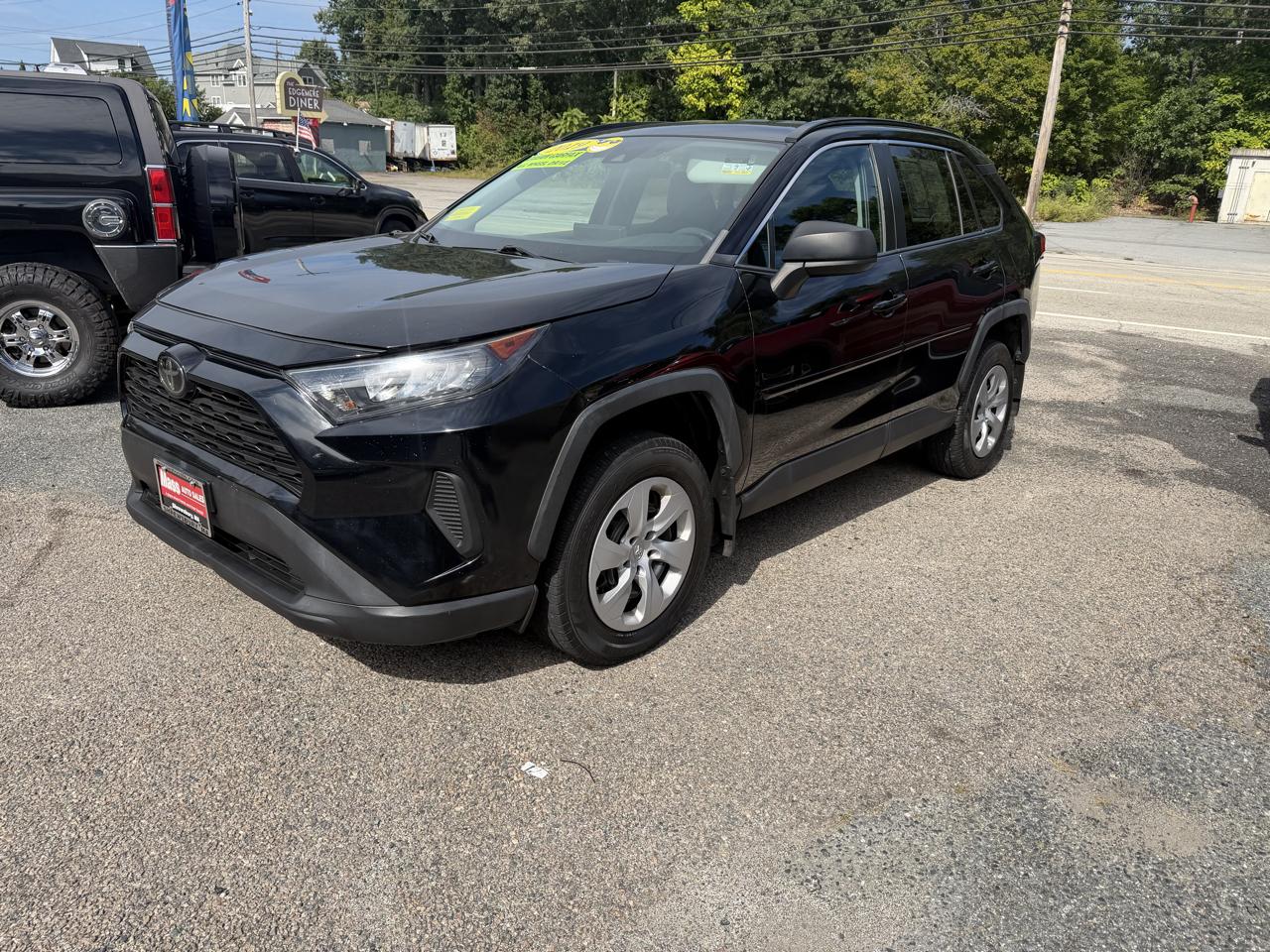 Toyota RAV4 LE AWD 2019