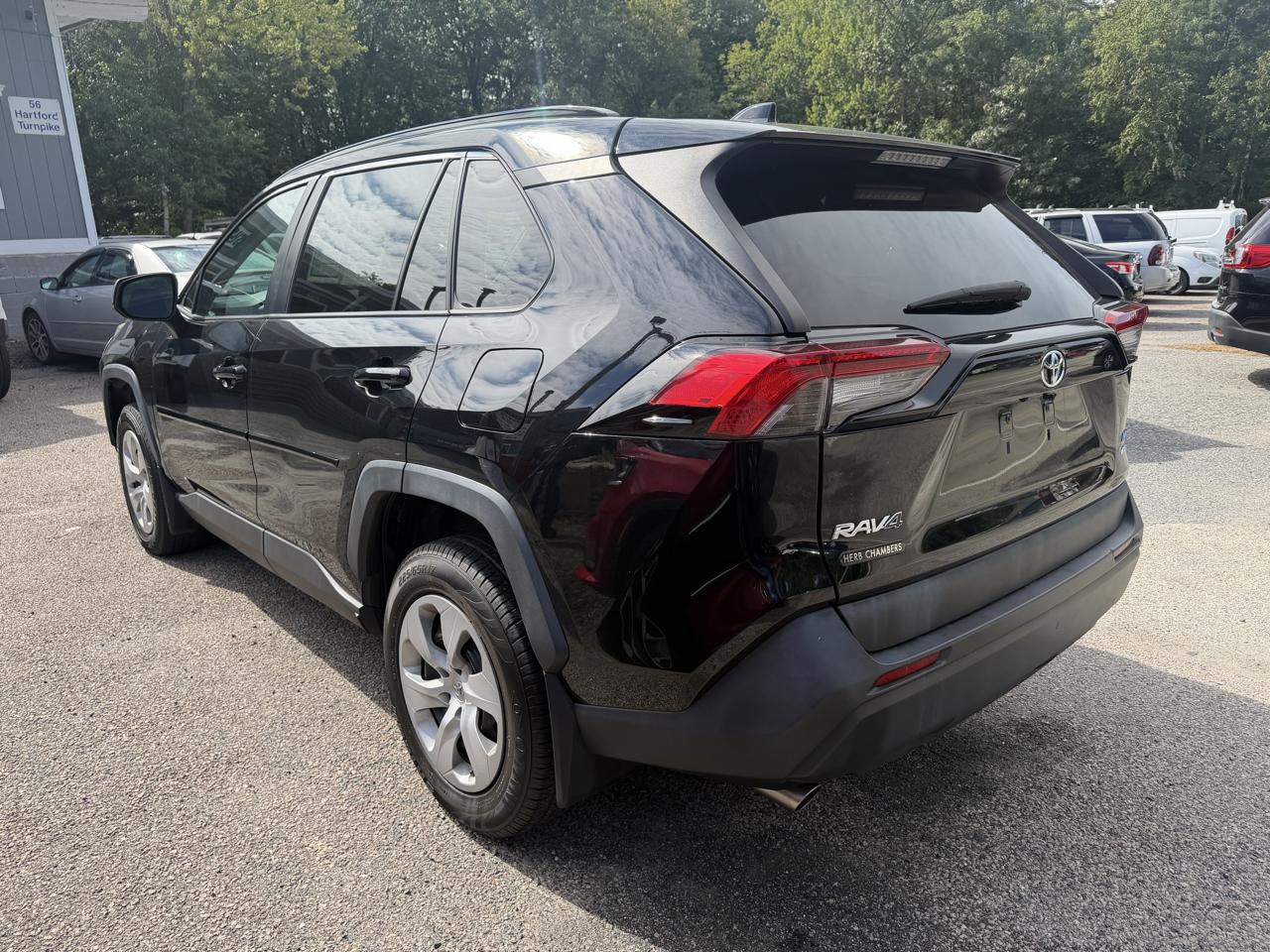 Toyota RAV4 LE AWD 2019