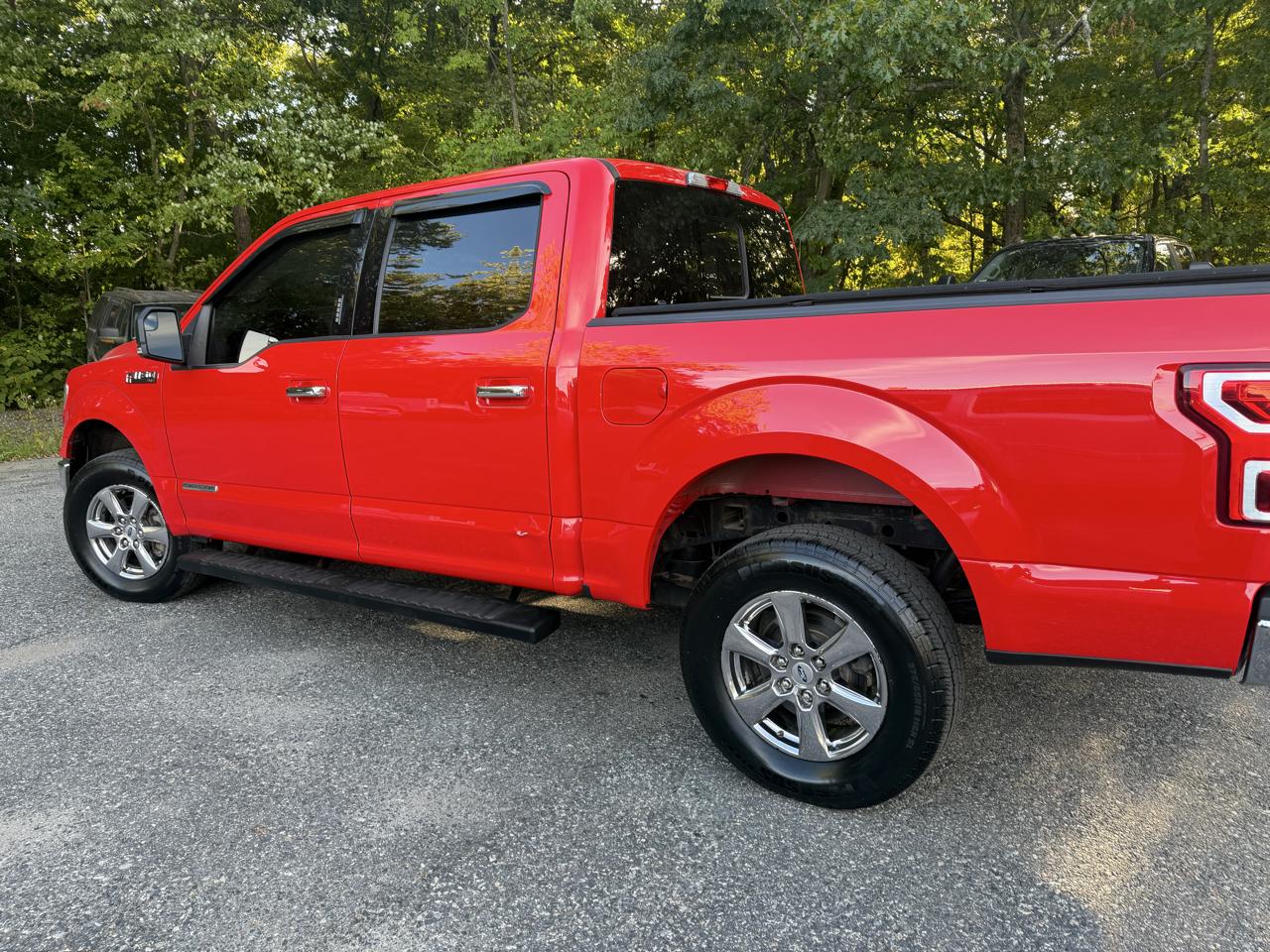 Ford F-150 photo 11