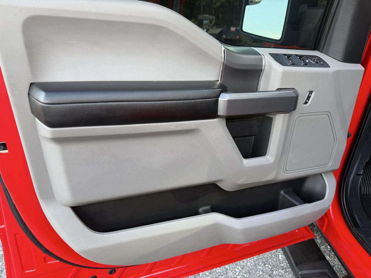 Ford F-150 photo 22