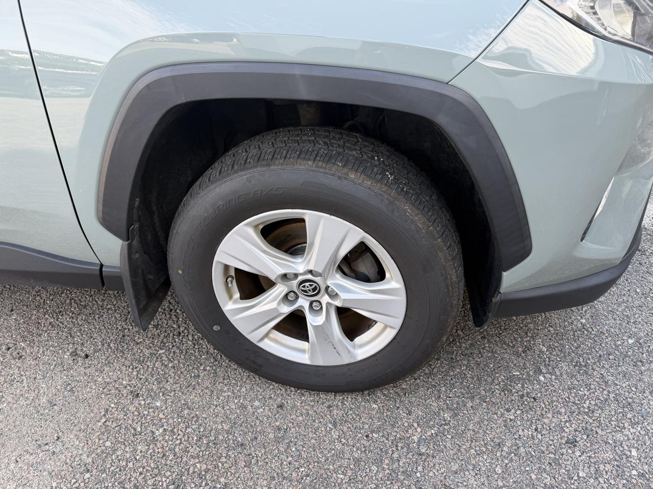 Toyota RAV4 XLE AWD 2019