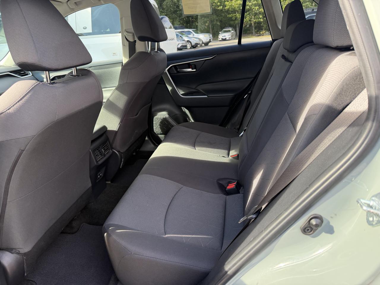 Toyota RAV4 XLE AWD 2019