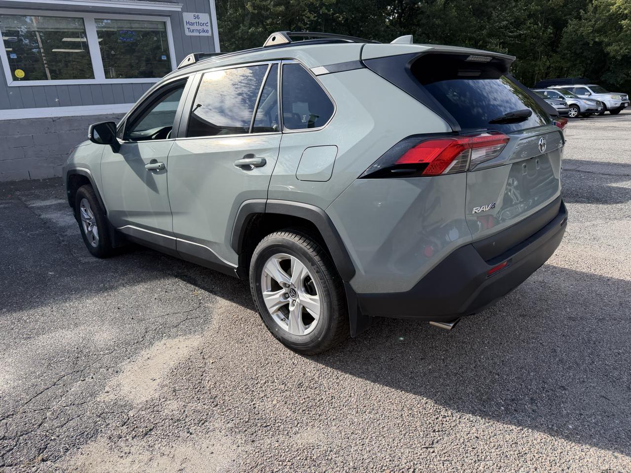 Toyota RAV4 XLE AWD 2019
