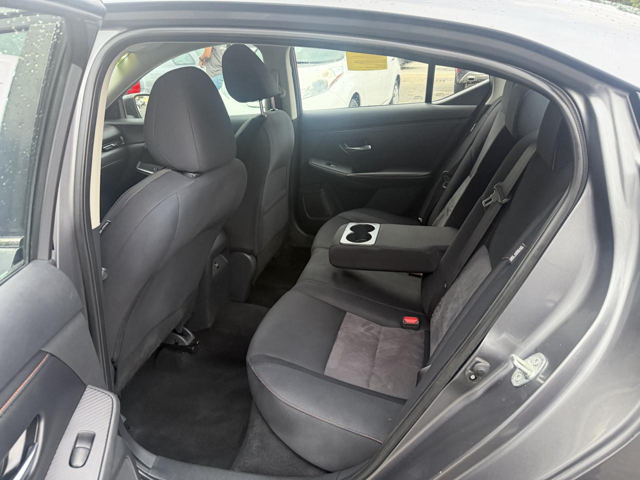 Nissan Sentra photo 17