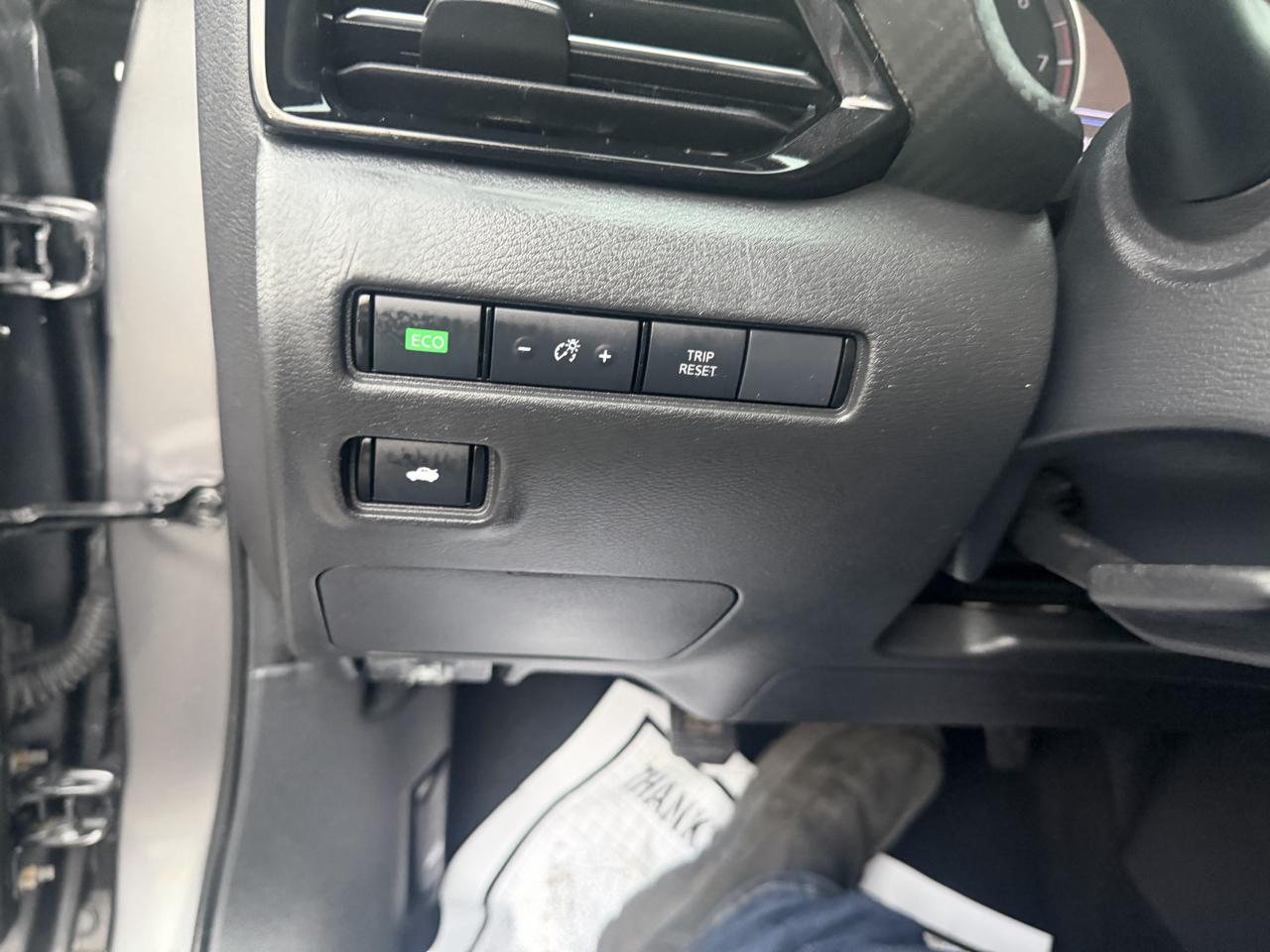 Nissan Sentra photo 27