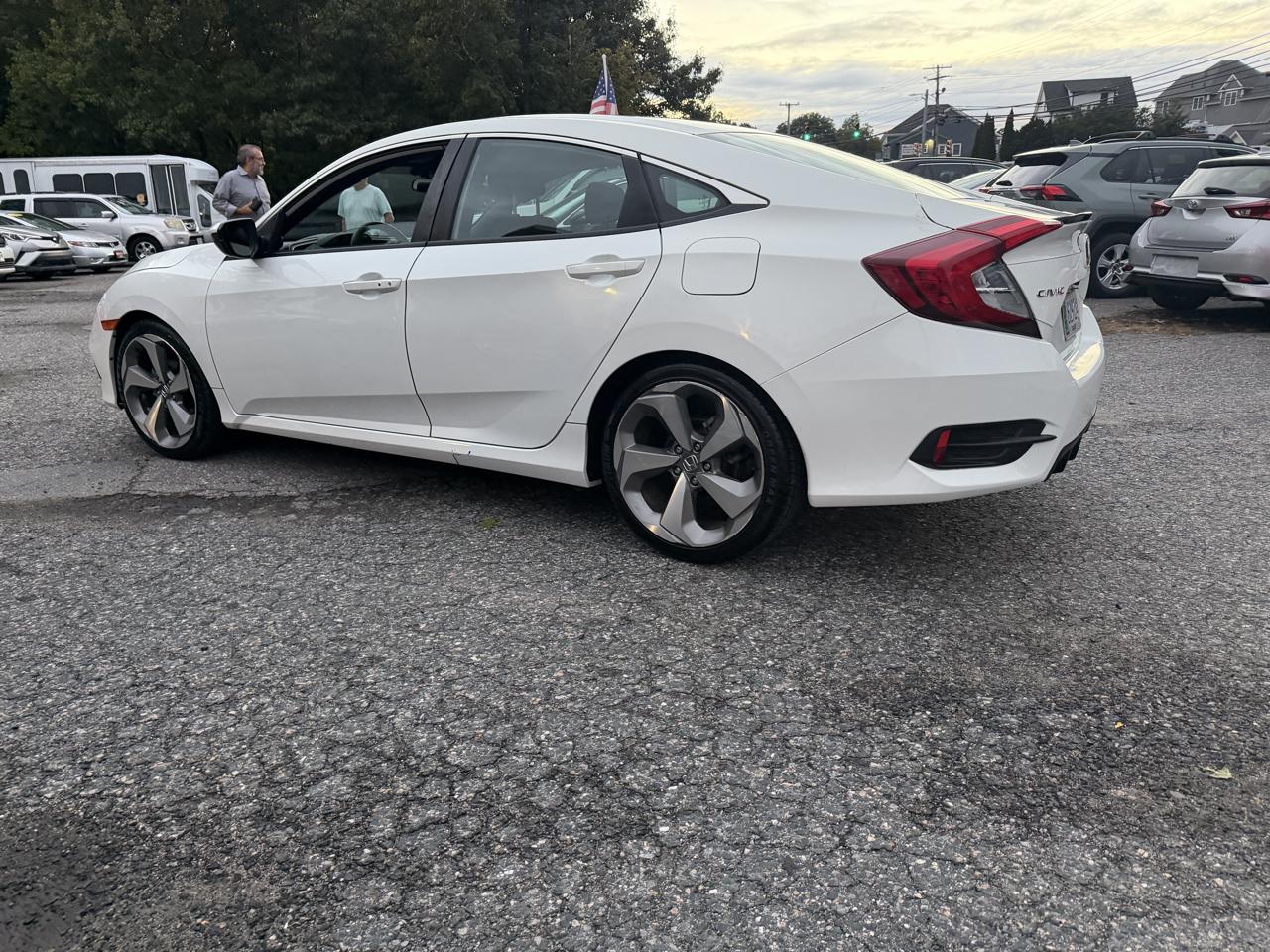 Honda Civic photo 12