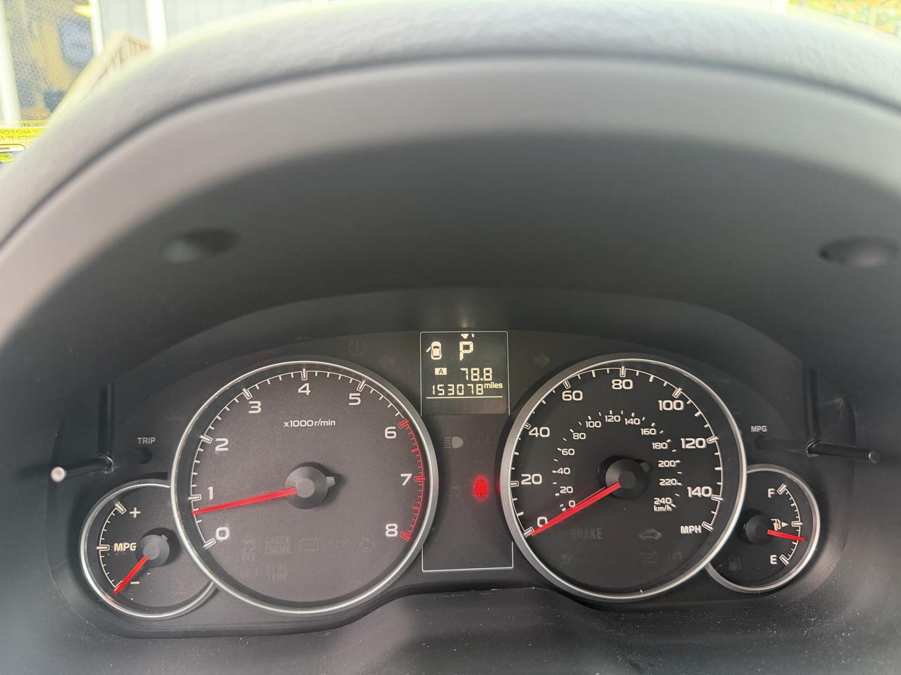 Subaru Outback 2.5i Premium 2013