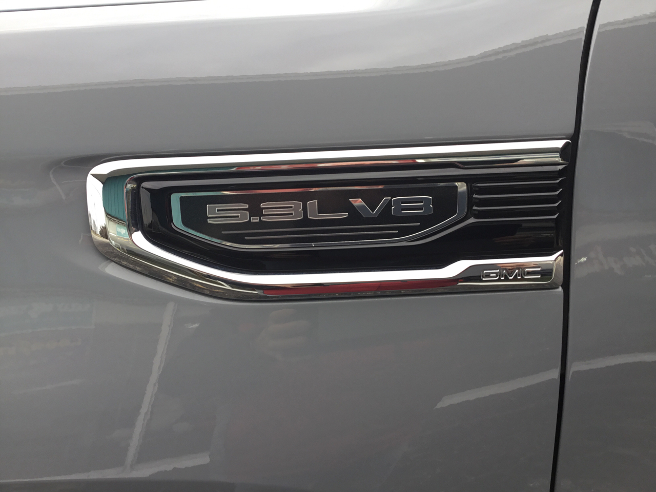 GMC Sierra 1500 4WD Crew Cab 157" SLE 2024