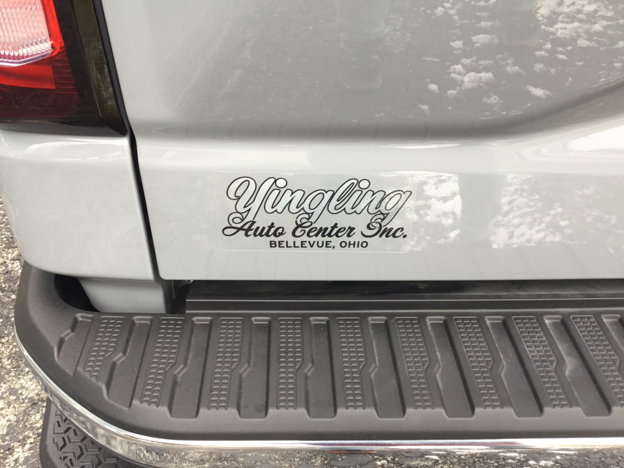 GMC Sierra 1500 4WD Crew Cab 157" SLE 2024